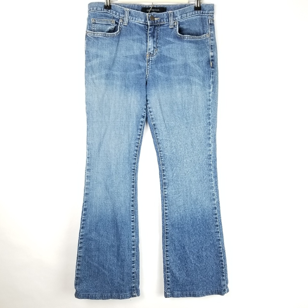Calvin Klein Jeans size 10/32 Boot cut light wash